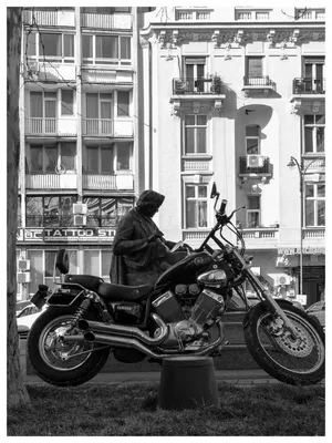 Easy rider. George Enescu pe Harley Davidson