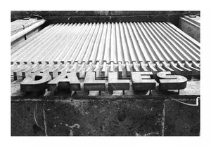 Dalles. Limitele cunoașterii populare